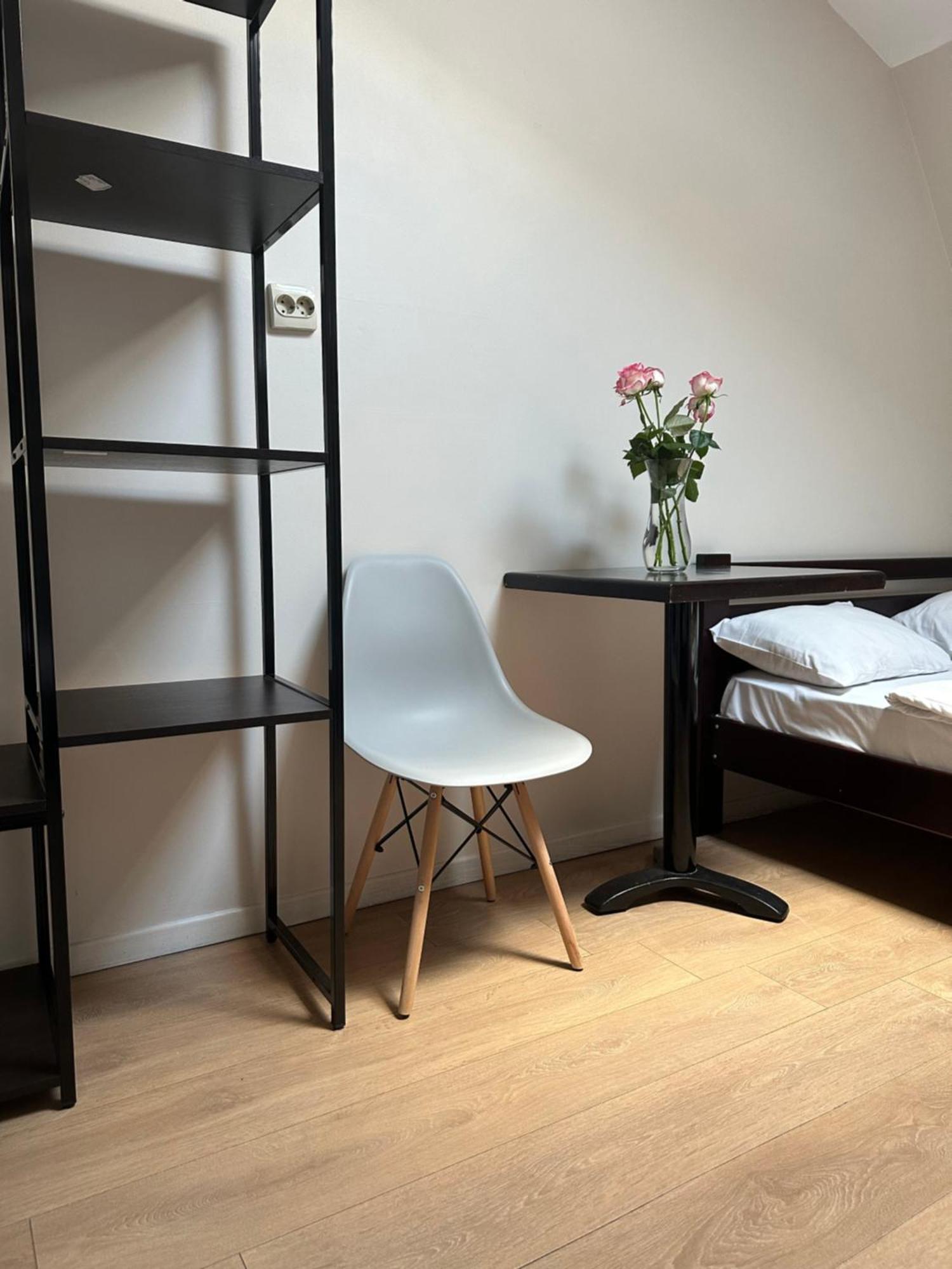 Gar'Is Hostel Лвив Екстериор снимка