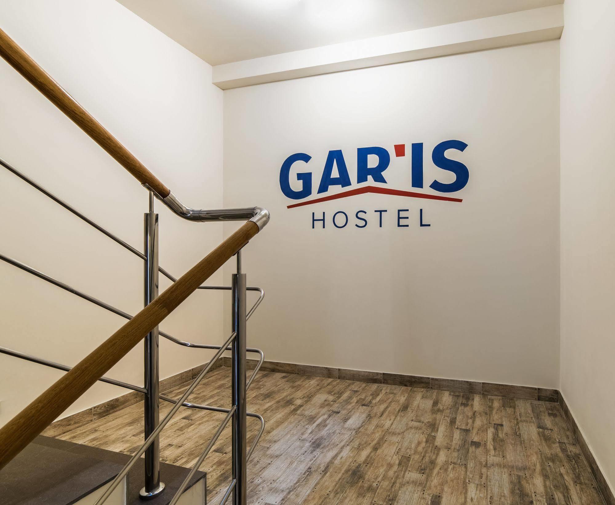 Gar'Is Hostel Лвив Екстериор снимка